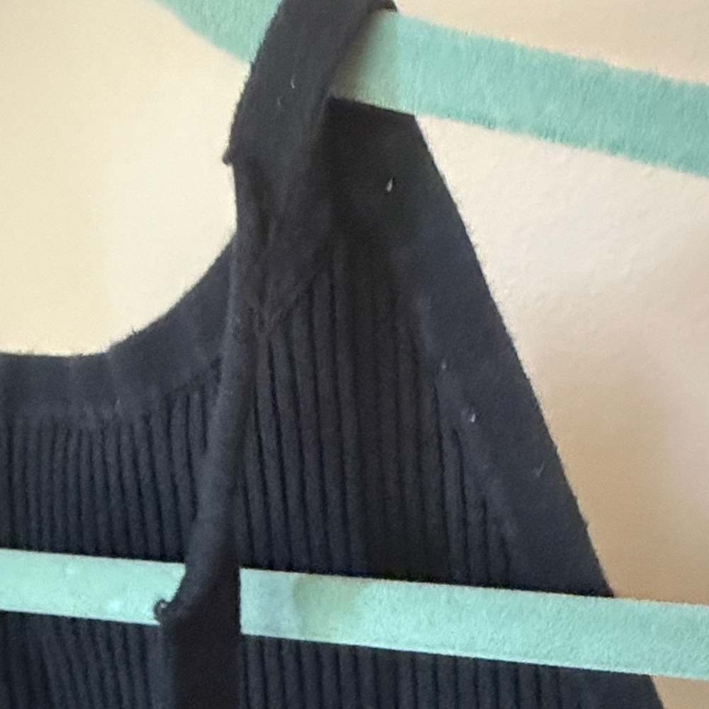 Good American Ribbed Halter - Picture 3 of 5